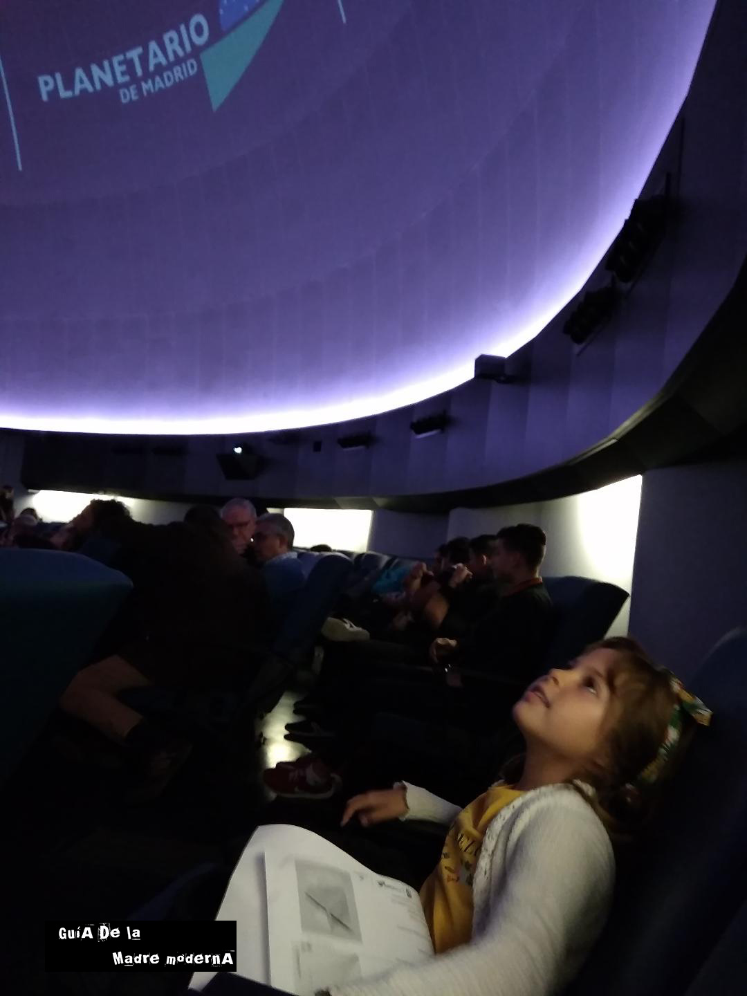 Sala de proyecciones del Planetario de Madrid ©J.R.Aguirre